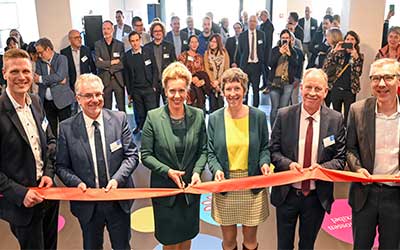 Bildungscampus PARKSTADT MÜLHEIM feiert Eröffnung der Hochschule Ruhr W.